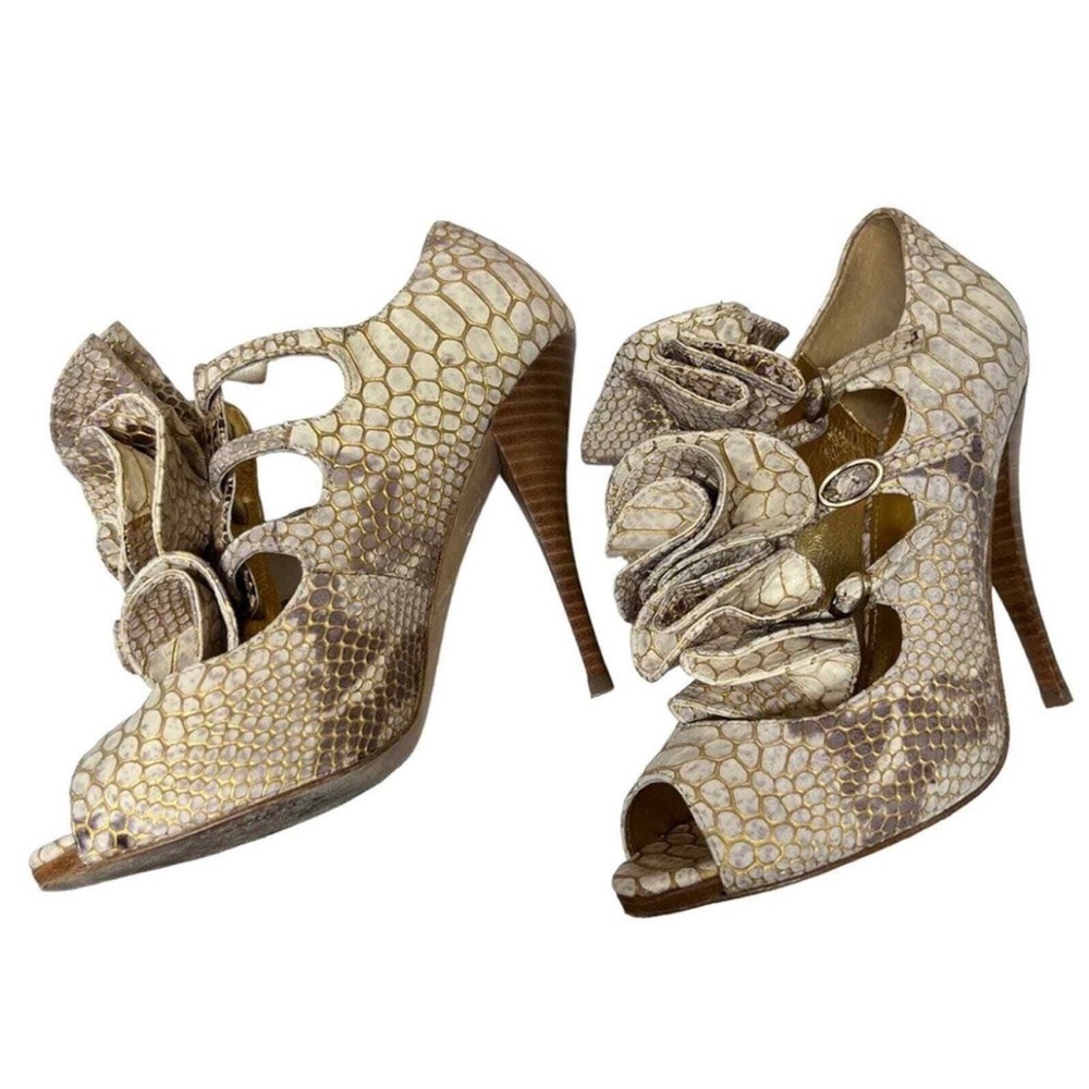 Saks Fifth Avenue Sexy, Snake-Print PeepToe Heels with Floral Detail-LIKE NEW